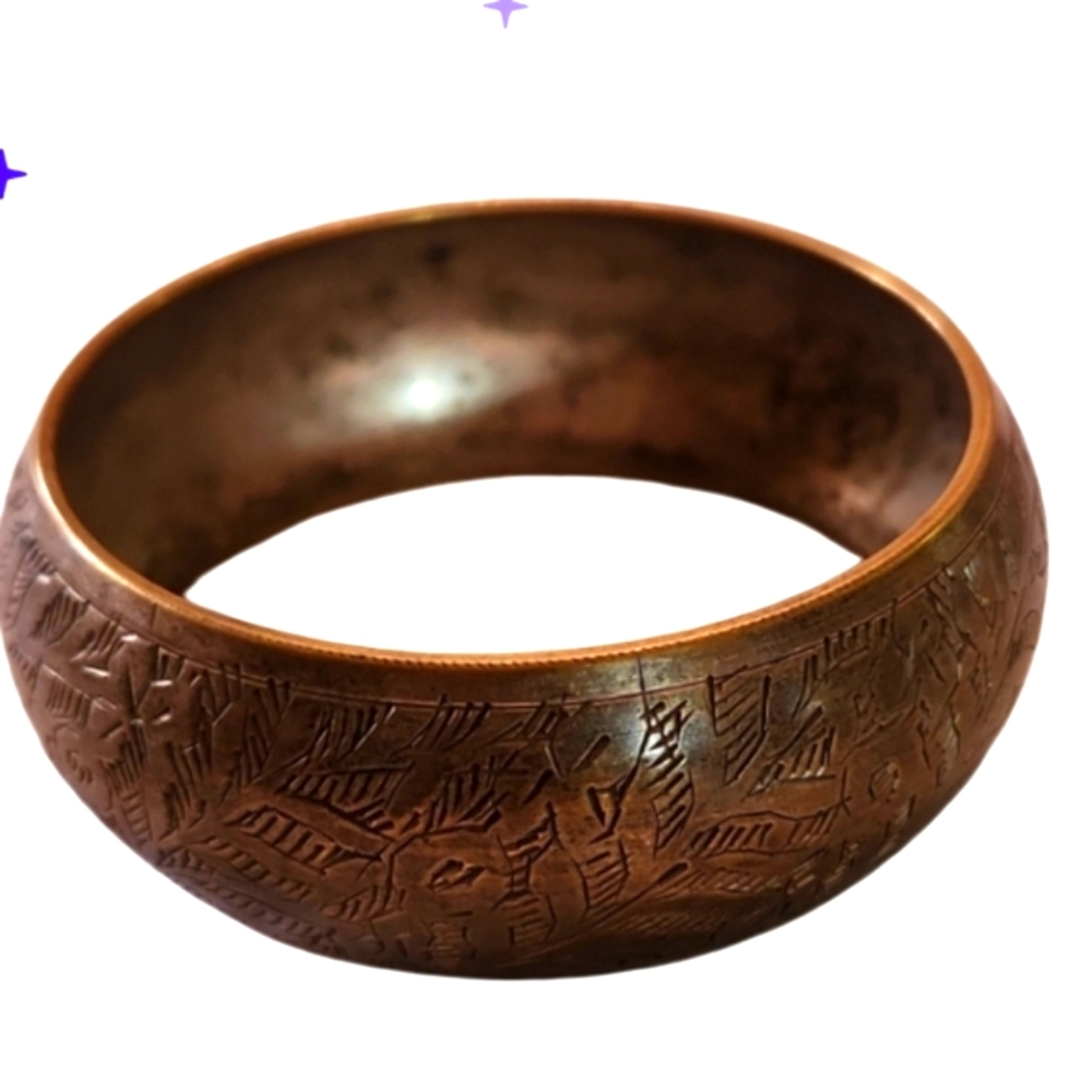 Vintage detailed brass bracelet bangle